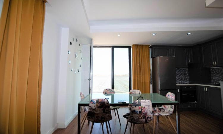 3 camere mobilat, Baneasa + loc de parcare inclus
