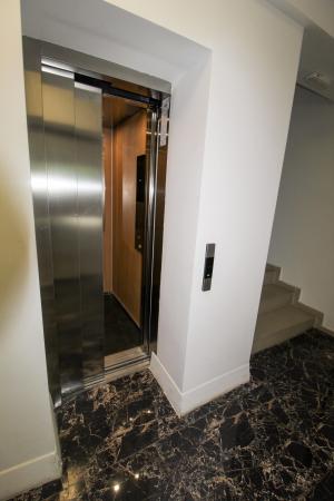 3 camere mobilat, Baneasa + loc de parcare inclus