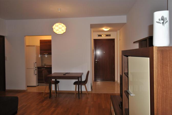 Apartament 2 camere - complet mobilat si utilat - Complex Privighetorilor
