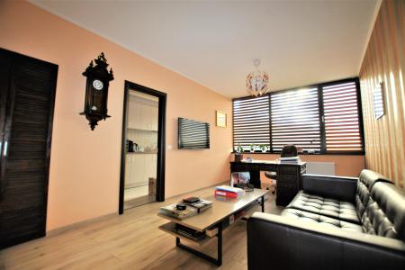 2 camere - Damaroaia - modern - pretabil birou (avocatura, psihologic etc)
