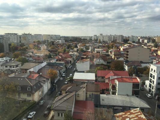 Apartament 3 camere, decomandat, Titulescu-Calea Grivitei