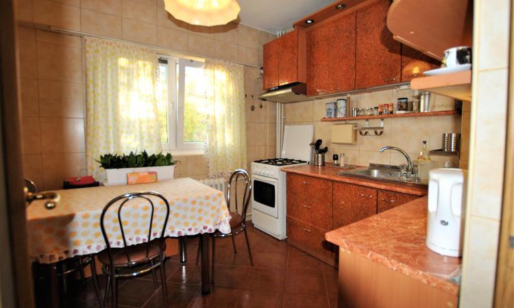 2 camere-Baneasa- semidecomandat - priveliste lacul Herastrau