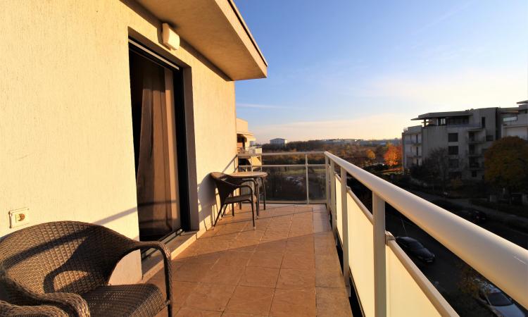 Apartament 3 camere LUX - Baneasa - loc parcare - 132mp - 3 bai - 2 terase