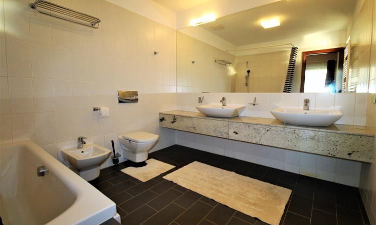 Apartament 3 camere LUX - Baneasa - loc parcare - 132mp - 3 bai - 2 terase