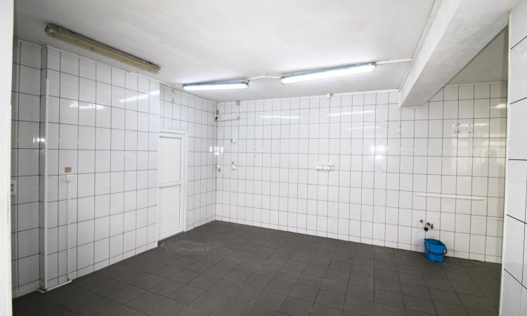 Spatiu comercial - parter vila