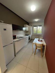 Apartament 3 camere semidecomodat- NORTH LANE RESIDENCE