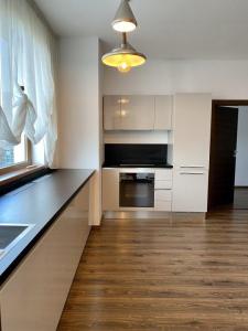 Vanzare Apartament 3 Camere - Baneasa/Aviatiei - Spital Medicover