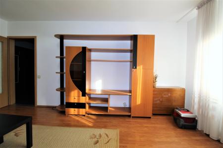 Apartament 3 camere - Baneasa - 2 bai - 70mp - et2/4 - loc parcare inclus