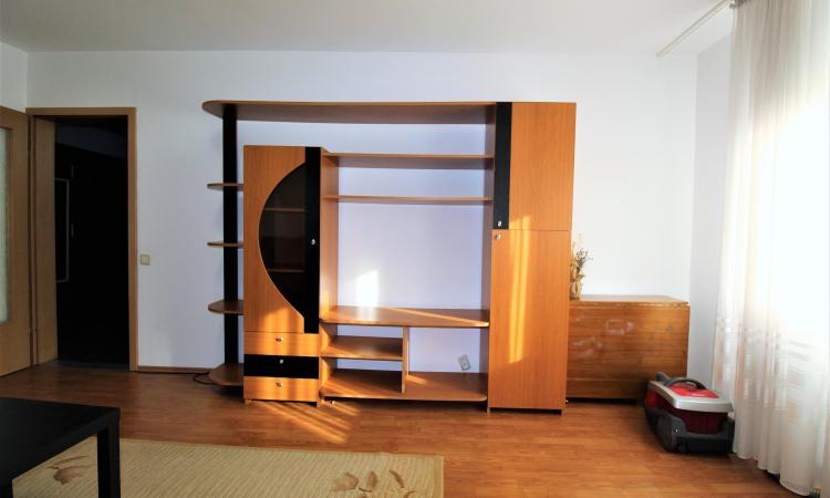 Apartament 3 camere - Baneasa - 2 bai - 70mp - et2/4 - loc parcare inclus