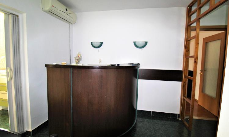 Apartament 3 camere - Baneasa - 2 bai - 70mp - et2/4 - loc parcare inclus
