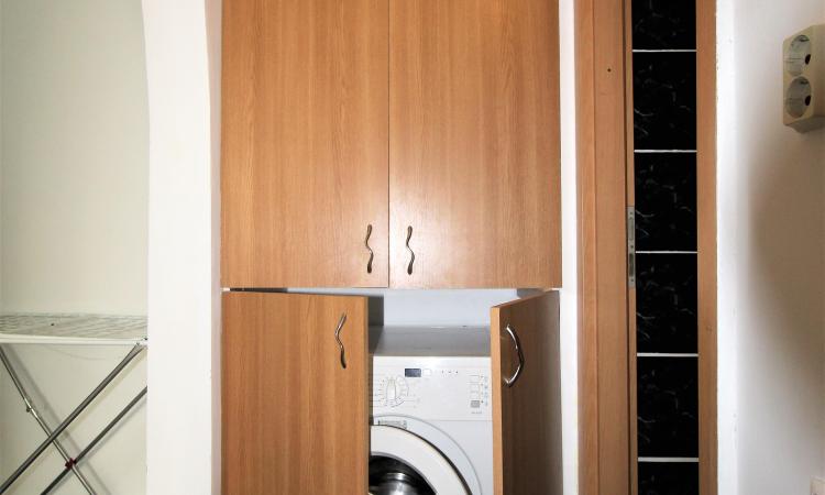 Apartament 3 camere - Baneasa - 2 bai - 70mp - et2/4 - loc parcare inclus