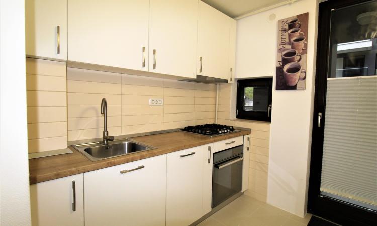3 cam LUX - Aviatiei - 98mp -loc parcare subteran-terasa generoasa