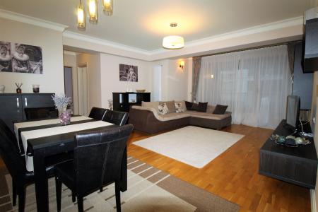 3 cam LUX - Aviatiei - 98mp -loc parcare subteran-terasa generoasa