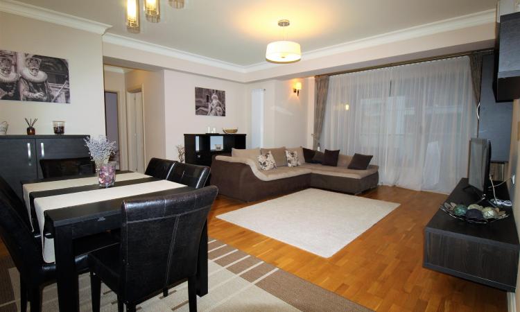 3 cam LUX - Aviatiei - 98mp -loc parcare subteran-terasa generoasa