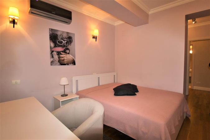 3 cam LUX - Aviatiei - 98mp -loc parcare subteran-terasa generoasa