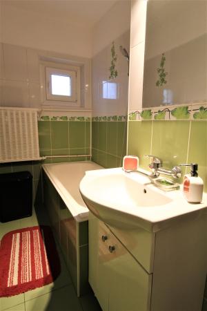 Apartament 2 camere - decomandat - 60mp - metrou Aurel Vlaicu