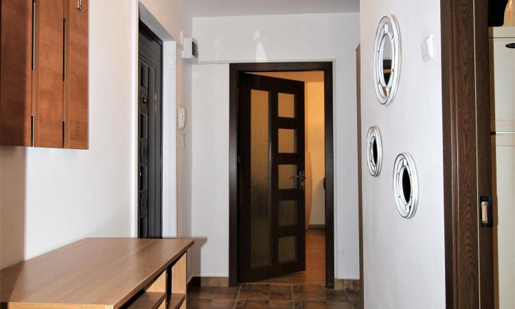 Apartament 2 camere - decomandat - 60mp - metrou Aurel Vlaicu