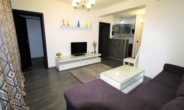 3-room apartment-semi-detached-central heating-chic building 2016