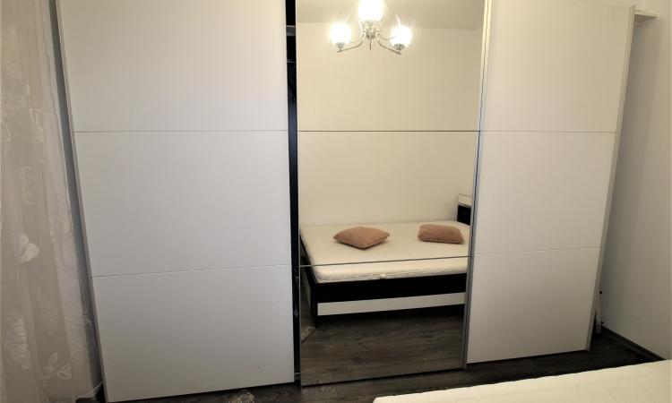 3-room apartment-semi-detached-central heating-chic building 2016