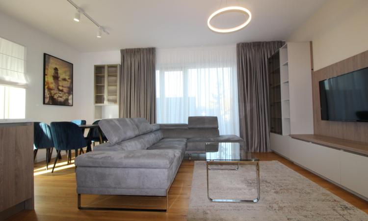 Apartament -3Camere - Aviatiei - Cu Gradina Privata-chirias inclus