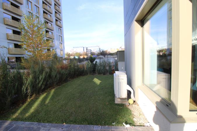 Apartament -3Camere - Aviatiei  - Cu Gradina Privata-chirias inclus