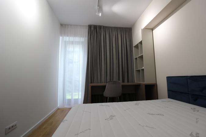 Apartament -3Camere - Aviatiei  - Cu Gradina Privata-chirias inclus