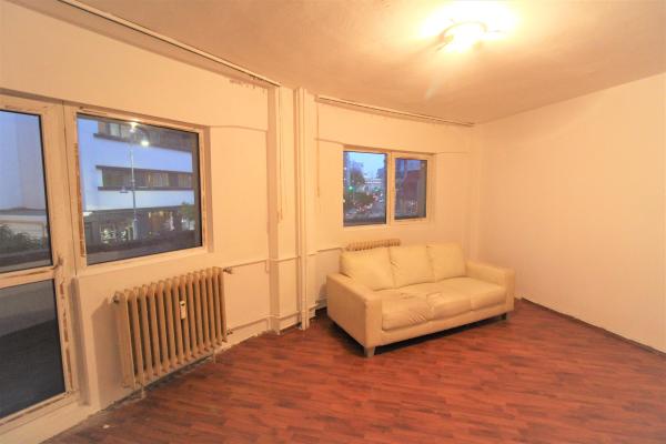 3 camere - decomandat - Calea Victoriei