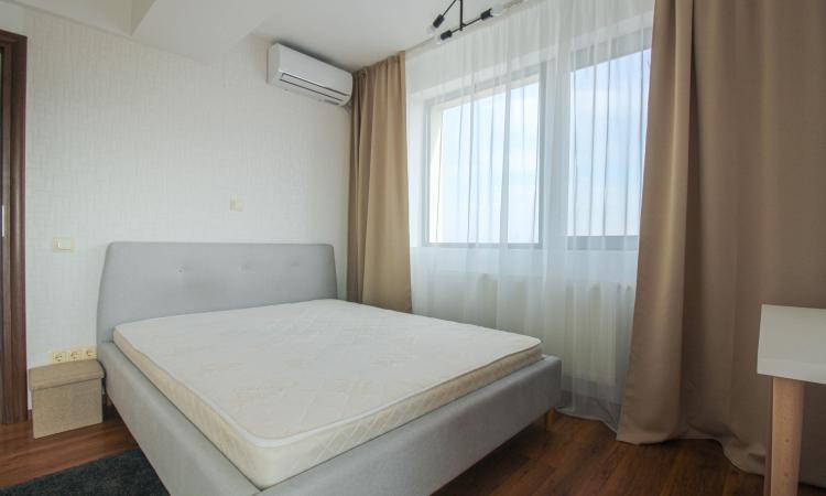 2 elegant rooms - terrace - lake view - Pipera