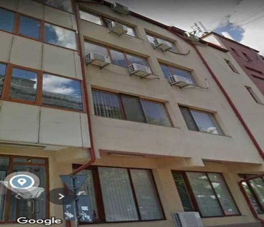 Office and commercial building for sale - Guaranteed investment (the tenants are paying 9400 euro / month)