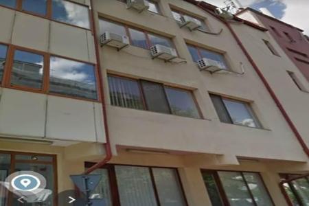 Office and commercial building for sale - Guaranteed investment (the tenants are paying 9400 euro / month)