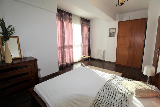 Apartament 3 camere - Baneasa - 90mp - garaj - centrala proprie