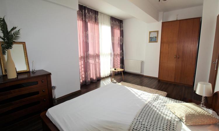 Apartament 3 camere - Baneasa - 90mp - garaj - centrala proprie