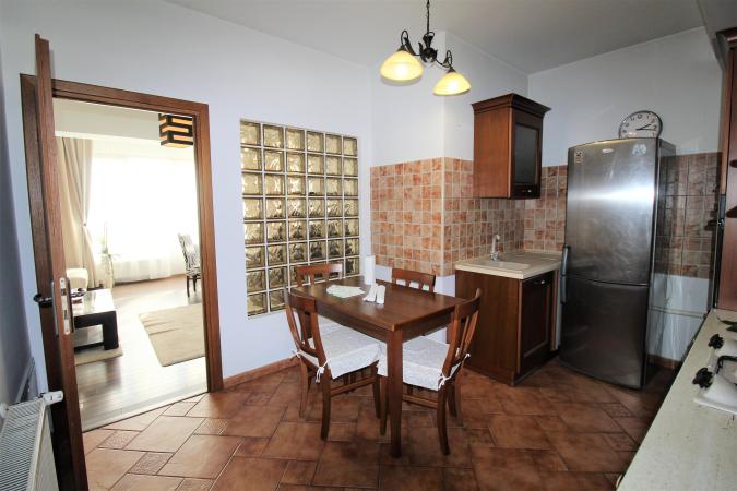 Apartament 3 camere - Baneasa - 90mp - garaj - centrala proprie