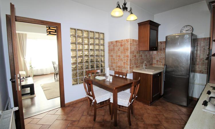 Apartament 3 camere - Baneasa - 90mp - garaj - centrala proprie