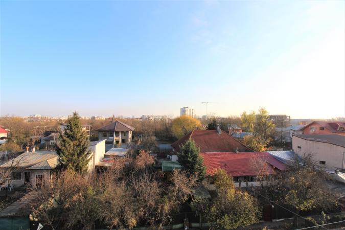 3 camere lux - parcare subterana - Metrou Straulesti - Sisesti