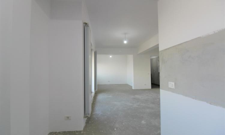 3 camere lux - parcare subterana - Metrou Straulesti - Sisesti