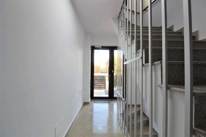 3 camere lux - parcare subterana - Metrou Straulesti - Sisesti