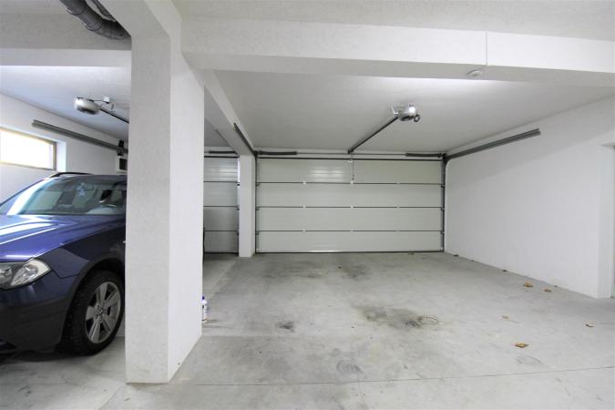 3 camere lux - parcare subterana - Metrou Straulesti - Sisesti