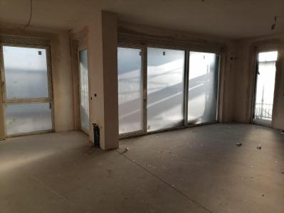 4 camere cu gradina de 160 mp,  langa Padurea Baneasa- comision 0%