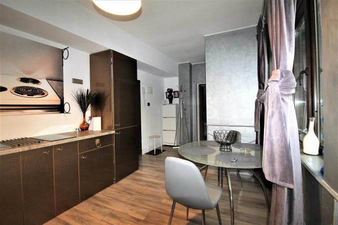 Apartament 2 camere lux-Baneasa-design de interior superb-incalzire pardoseala