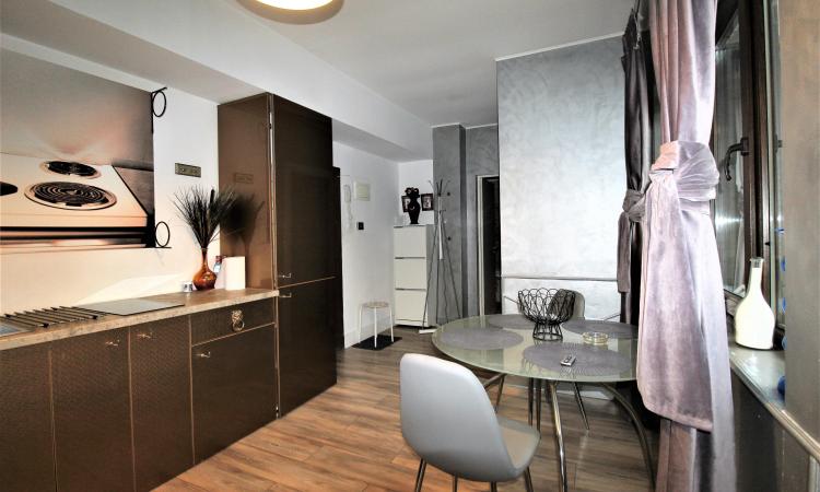 Apartament 2 camere lux-Baneasa-design de interior superb-incalzire pardoseala