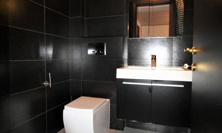 Apartament 3 camere - 151 mp - 2 terase - 2 bai - loc parcare subteran