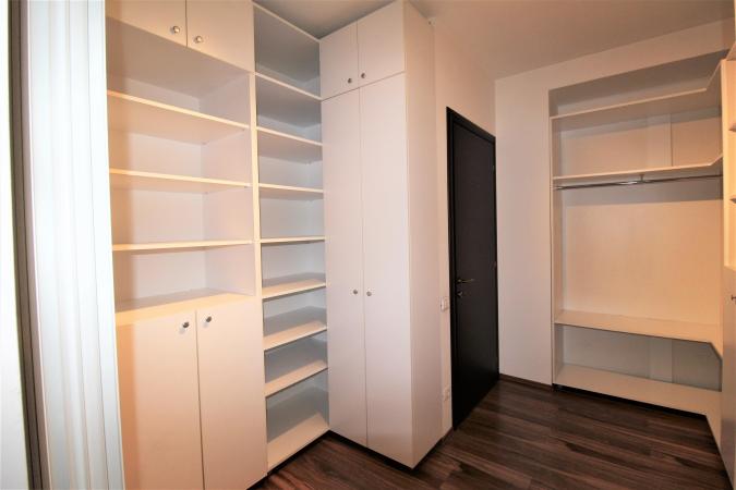Apartament 3 camere - 151 mp  - 2 terase - 2 bai - loc parcare subteran