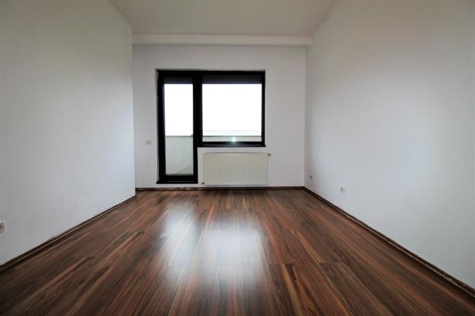Apartament 3 camere - 151 mp  - 2 terase - 2 bai - loc parcare subteran