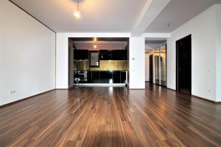 Apartament 3 camere - 151 mp - 2 terase - 2 bai - loc parcare subteran