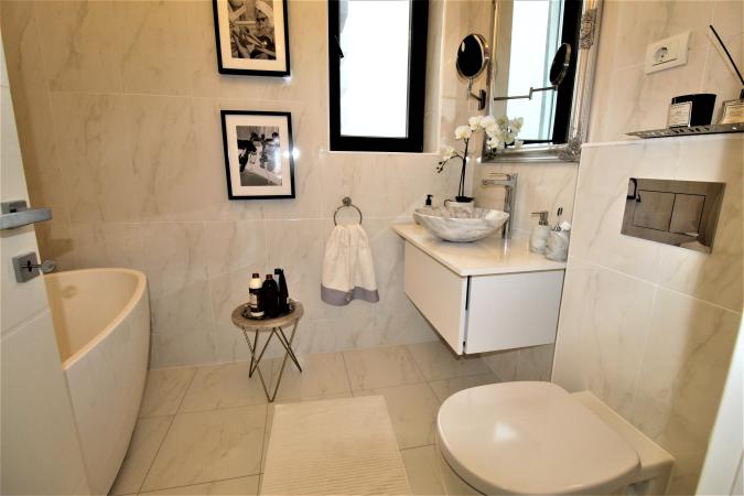 Apartament 3 camere LUX -Sisesti - imobil 2020-loc parcare-incalzire pardoseala