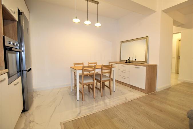 Apartament 2 camere-Sisesti-loc parcare - curte comuna mare