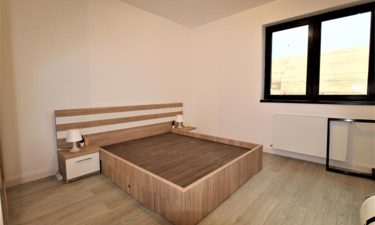 Apartament 2 camere-Sisesti-loc parcare - curte comuna mare