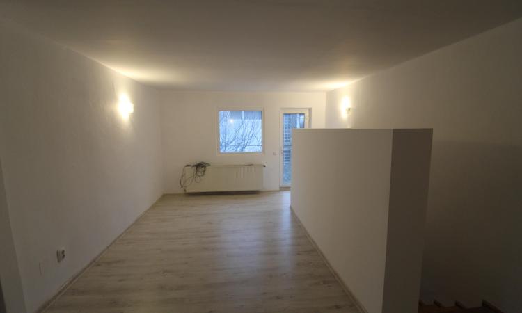 Vila individuala 5 camere de vanzare in Baneasa - Teisani.