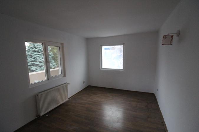 Vila individuala 5 camere de vanzare in Baneasa - Teisani.